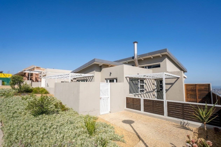 To Let 5 Bedroom Property for Rent in Fairhaven Country Estate Western Cape